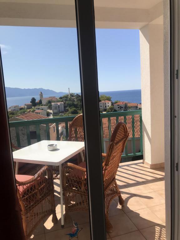 Apartmani Zderic Gradac  Εξωτερικό φωτογραφία