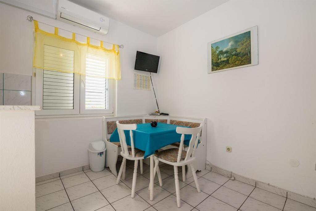 Apartmani Zderic Gradac  Εξωτερικό φωτογραφία