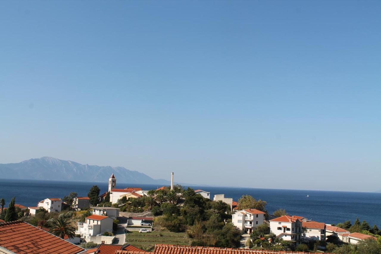 Apartmani Zderic Gradac  Εξωτερικό φωτογραφία