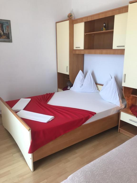 Apartmani Zderic Gradac  Εξωτερικό φωτογραφία